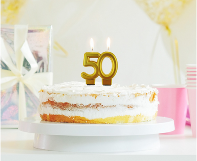 Svečka številka 50, zlata barva metalik - Mojbalon