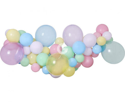 Pastelna dekoracija z baloni za otroški rojstni dan, gender reveal ali unicorn party